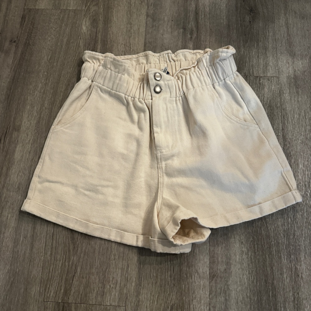She + Sky High-Waisted Cream Shorts